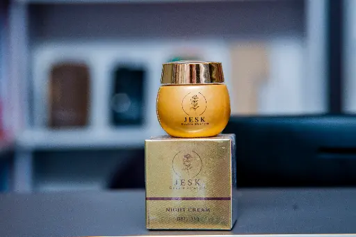 JESK NIGHT CREAM Dark spot  Remover